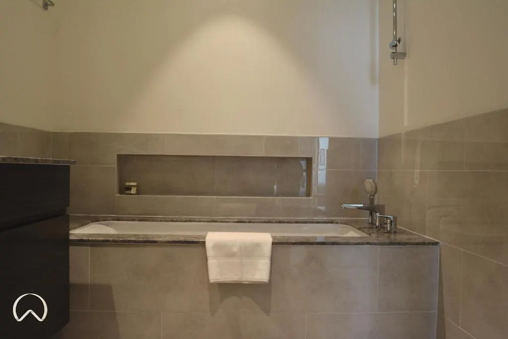 Oraya - Modern Apt 5 Min Walk To Dubai Mall & Burj Views Apartment