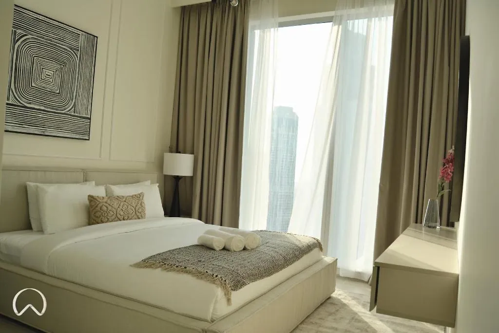 Oraya - Modern Apt 5 Min Walk To Dubai Mall & Burj Views 0*,  United Arab Emirates