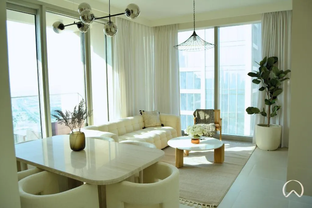 Oraya - Modern Apt 5 Min Walk To Dubai Mall & Burj Views 0*,  United Arab Emirates