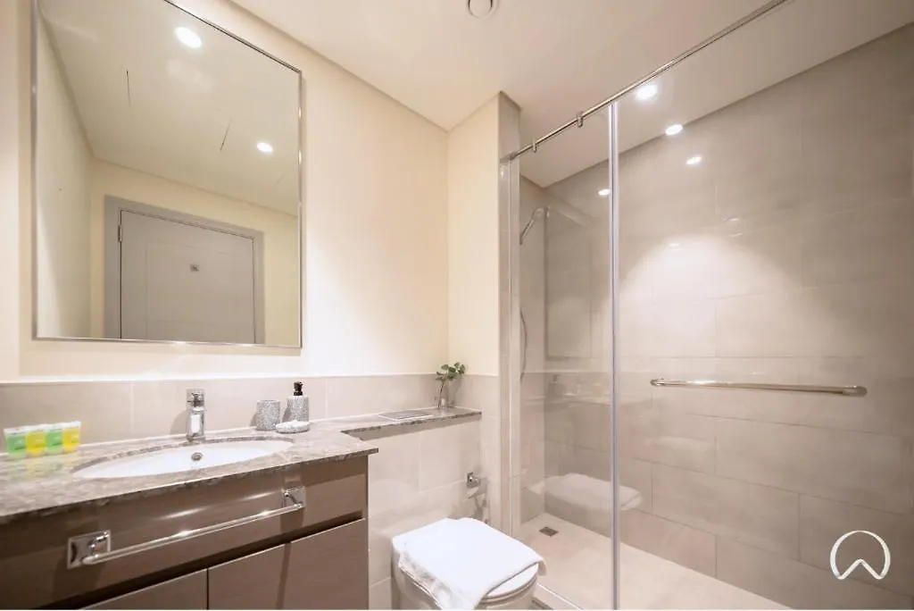 Oraya - Modern Apt 5 Min Walk To Dubai Mall & Burj Views 0*,